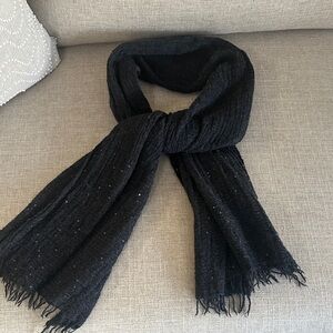 Stylish Black Textured Scarf